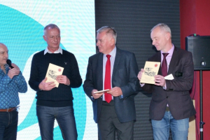 Excelentní Vratislav Kulhánek byl kmotrem knížky